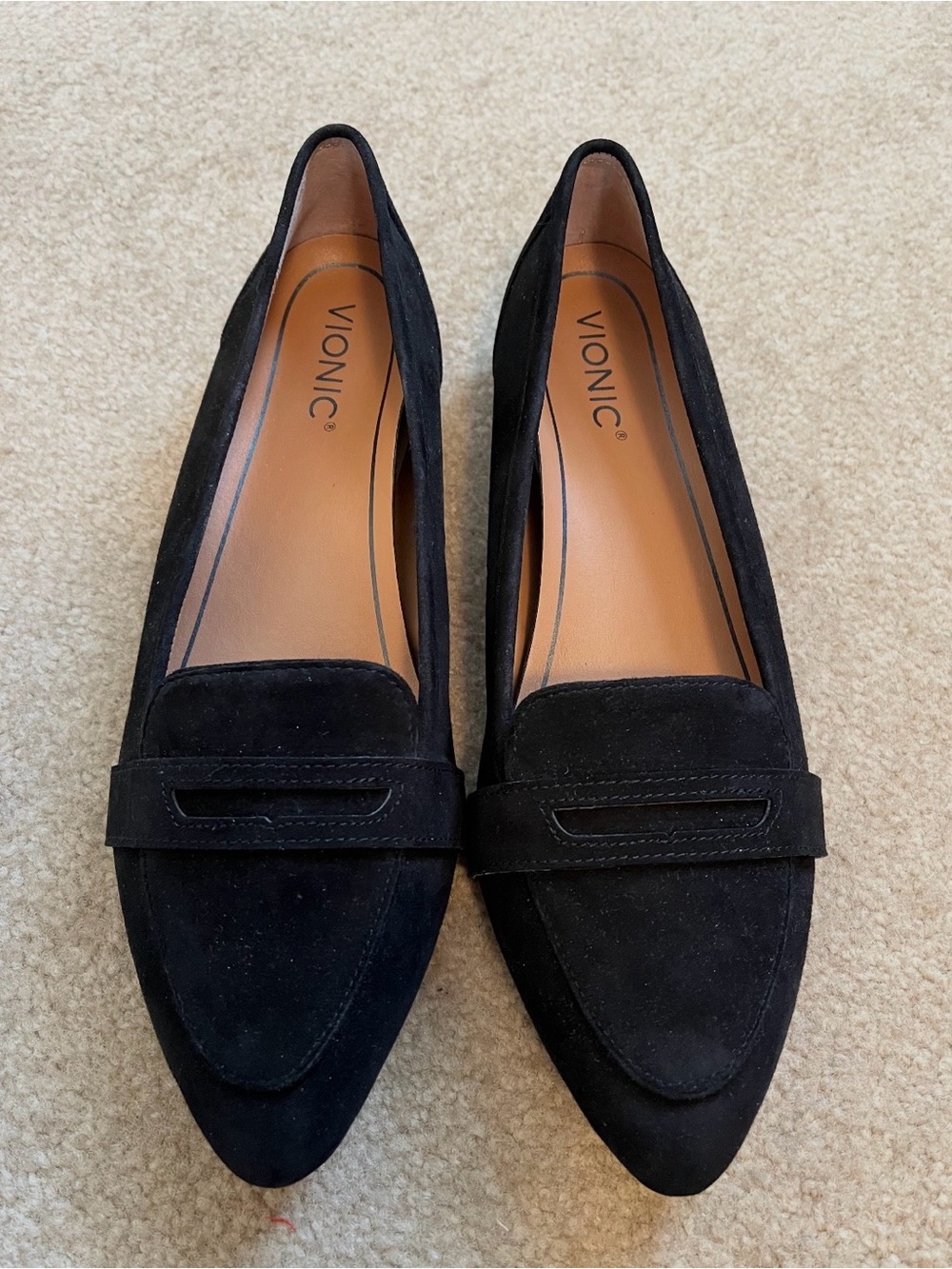 Vionic Savannah Black Suede Pointed Toe Penny Loafers Flats Women’s 9.5
